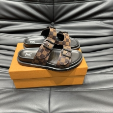 Louis Vuitton Slippers